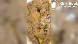 Echando una gran cagada para mi negra