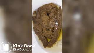 Echando una gran cagada para mi negra