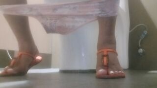 My friend shits for me - video 3