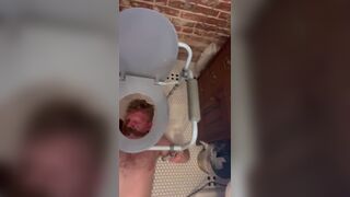 Toilet slave - video 127