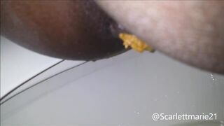 Girl pooping on toilet - video 155