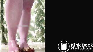Scat & Feet