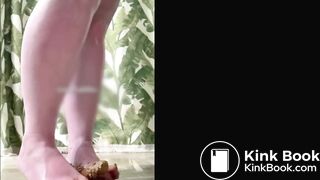 Scat & Feet