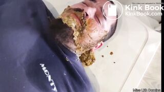 Scat diarrhea in mouth 3