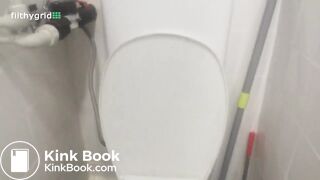 Same hot girl poop in a bucket