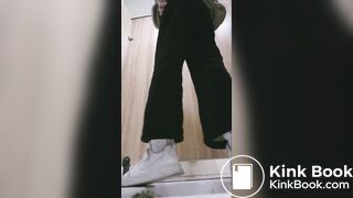 Chinese girl Thick shit 1