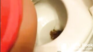 Girls pooping on toilet - video 53