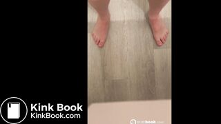 She take off her filled poopy diaper