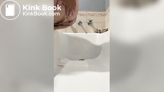 Pissing on my Shit in the Bath