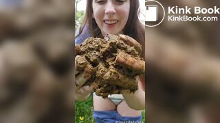 She eat her shit