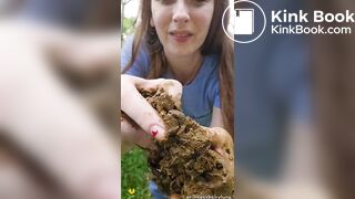 She eat her shit