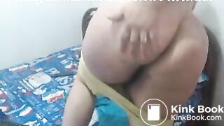 greedy milf poops yellow shorts, swallows[oc]