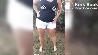 Girl poop - video 202