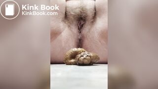 Sexy shitting - video 8