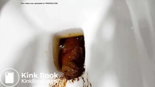 Girl pooping in the toilet - video 15