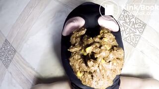 Mistress Piles Up Huge Shit on Slave Face