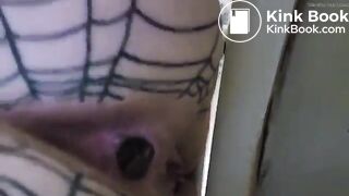 Girl poop - video 229