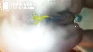 My SSBBW friend shitting for me in the bathtub again