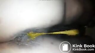 My SSBBW friend shitting for me in the bathtub again