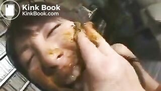 Japan Scat Eating Girl 1
