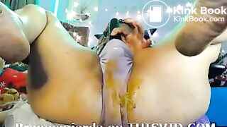 latina poops purple panties[oc]