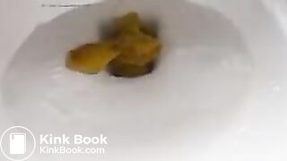 Girl takes a quick dump