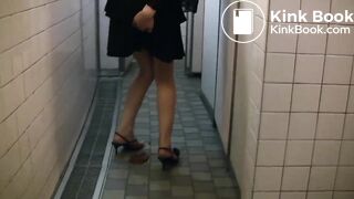 Girl can't hold her poop