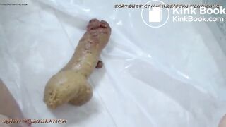 Girl poops - video 7