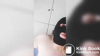 The taste from the feminine poop