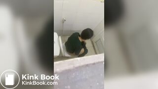 Toilet pooping - video 147