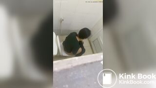 Toilet pooping - video 147