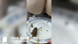 Shitting directly on the plate! [SHORT VIDEO]