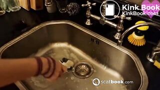 One of my favorite scat girl shitting in sink