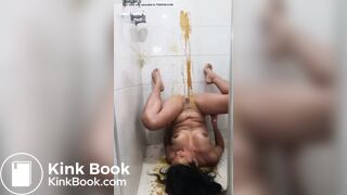 Girl poops diarrhea on herself