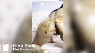 enfiando Uma bola dentro do cu