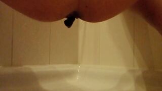 Me pooping - video 55