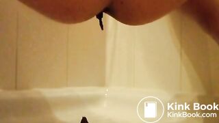 Me pooping - video 55