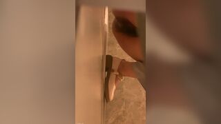 girl diahrrea video - video 3