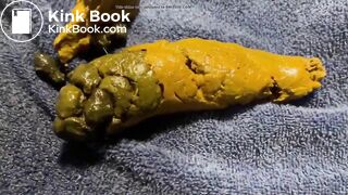 Blackette fait caca - video 3