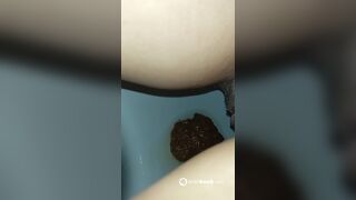 Polish girl pooping on toilet - video 4