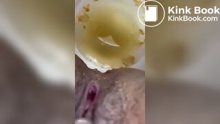 Camgirl Goes To Bathroom In Between Privates *no face*