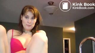Hot girl shitting - video 166