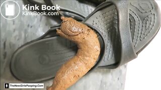 Hot girl shitting in her shoe