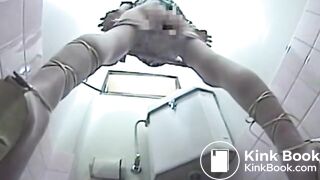 Japanese girl pooping in toilet - video 5
