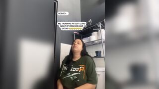 Instagram girl shitting and farting on toilet