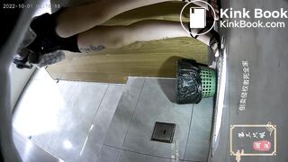 spy camera asian girl pee and shit.video_1337