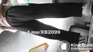 spy camera asian girl pee and shit.video_1...