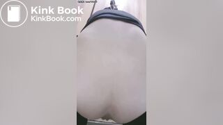 spy camera asian girl pee and shit.video_1403