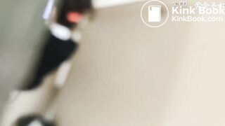 spy camera asian girl pee and shit.video_1379