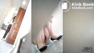 spy camera asian girl pee and shit.video_1350